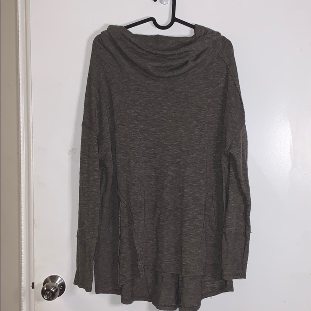 Long sleeve shirt